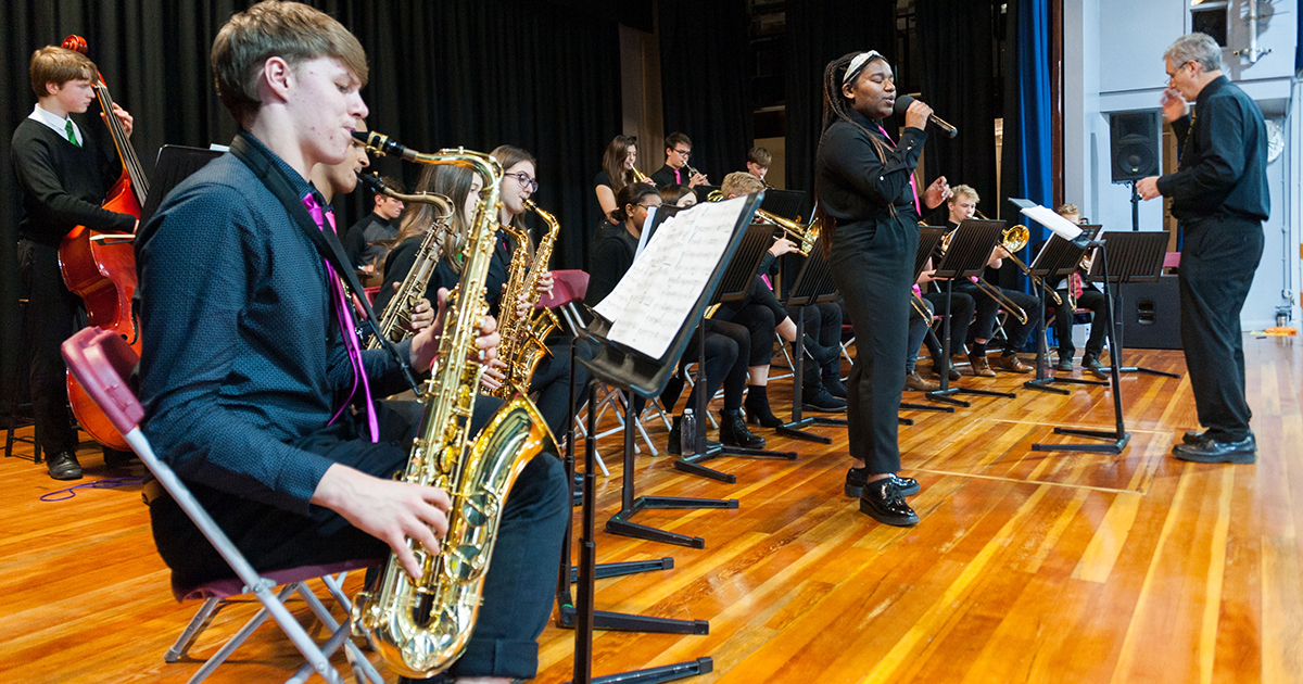 Web big band