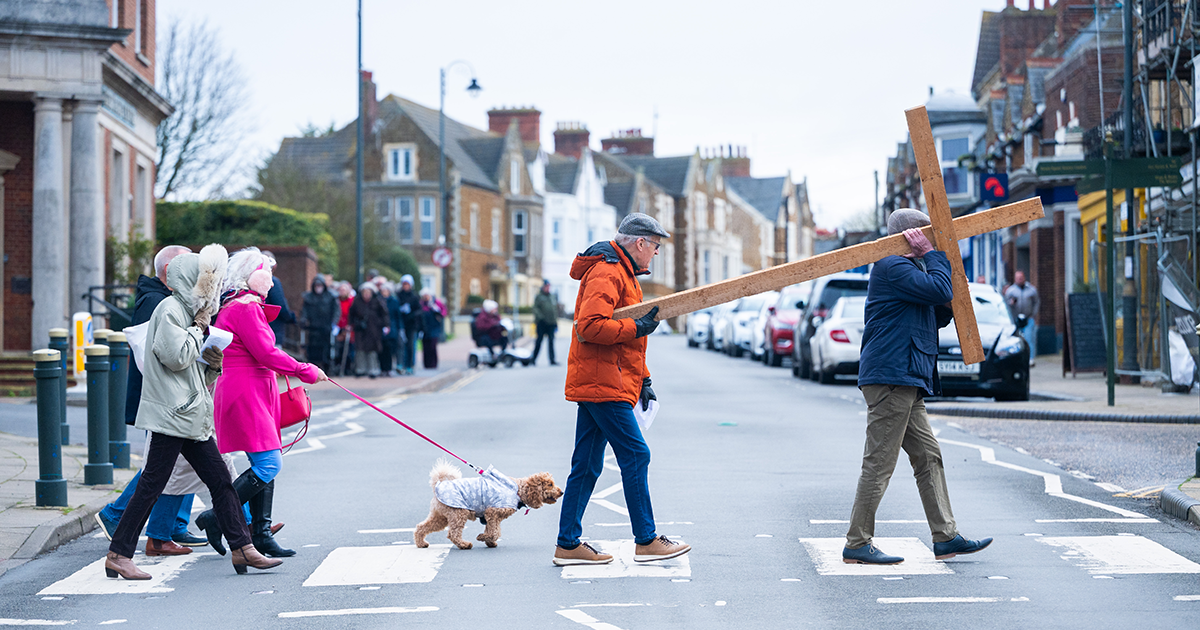 WEB Cross and Zebra crossing