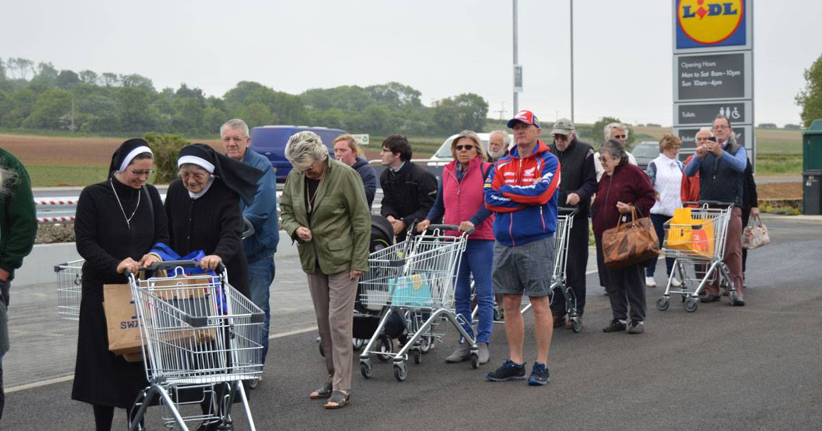 Trolleys at the ready Trolleys at the ready