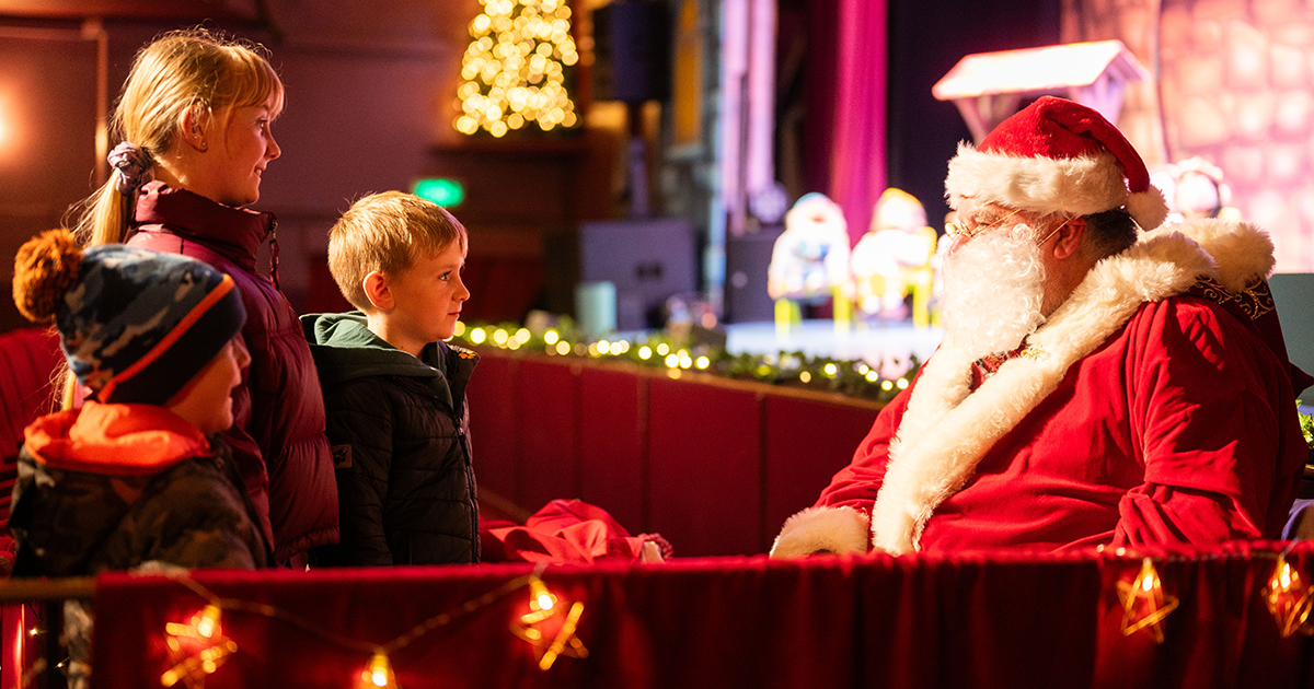 WEB 36 Children with Santa WEB 36 Children with Santa