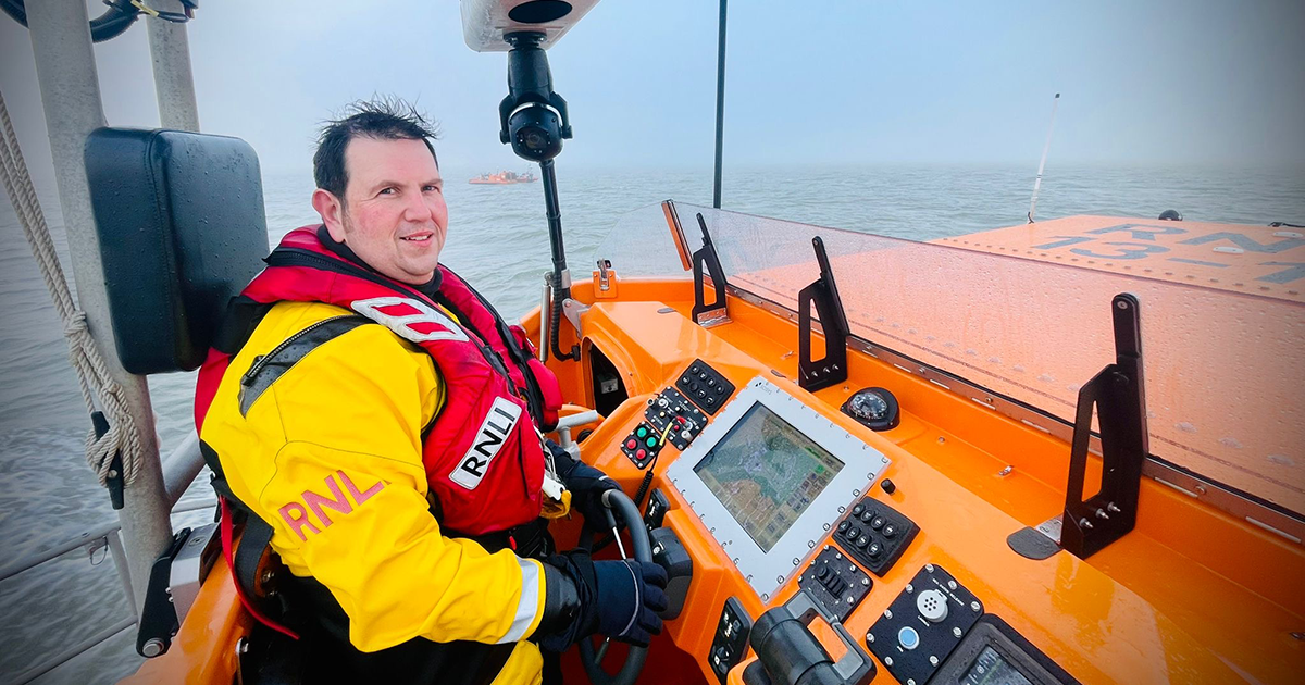 WEB David Coggles at the wheel of Skegness lifeboat WEB David Coggles at the wheel of Skegness lifeboat