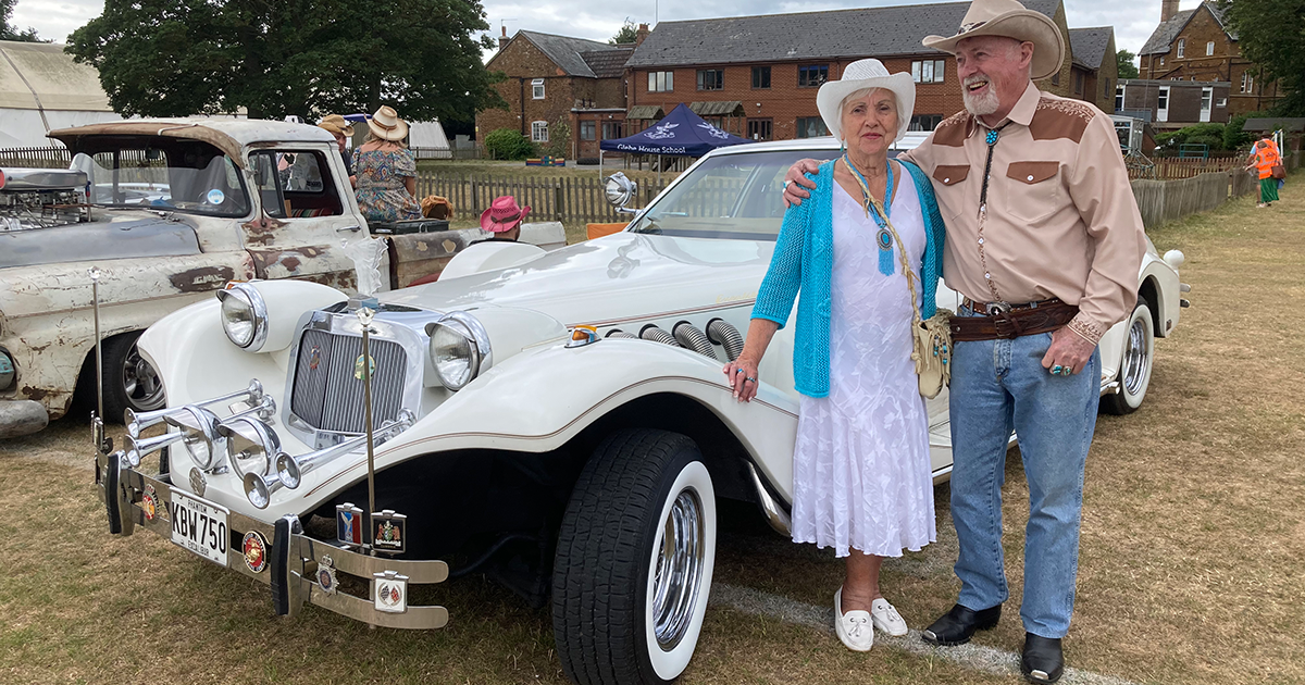 WEB photo car WEB photo car