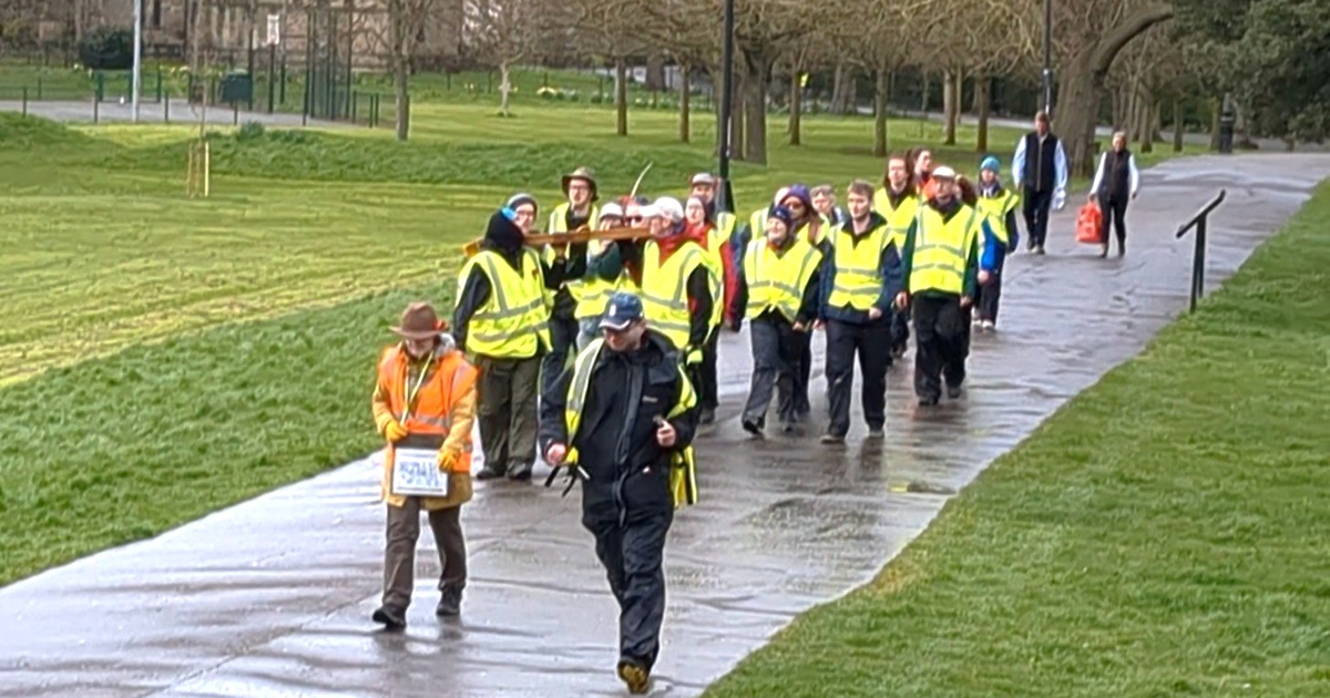 WEB pilgrims approach