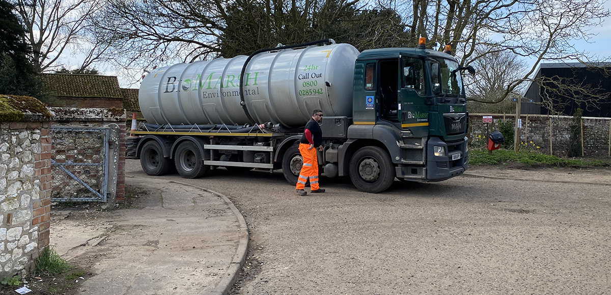 WEB Tanker at Burnham Deepdale Mar 21