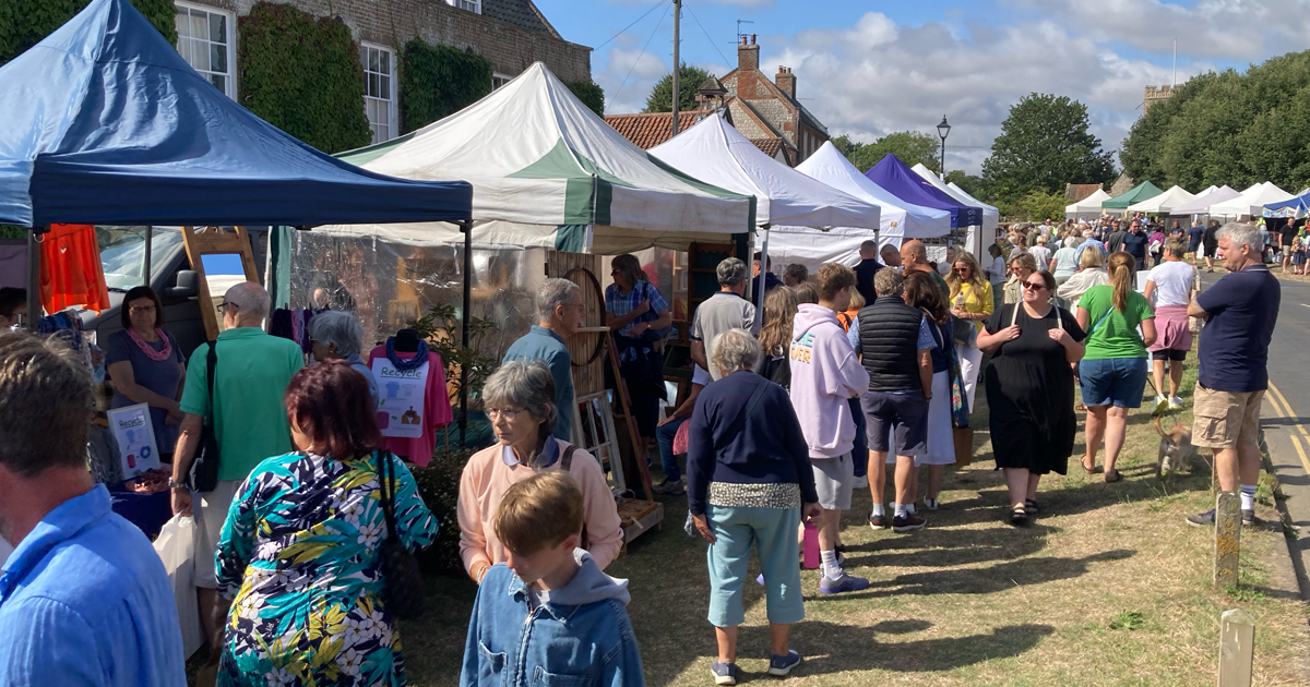 Burnham Market Craft Fair still 'drawing' in the crowds