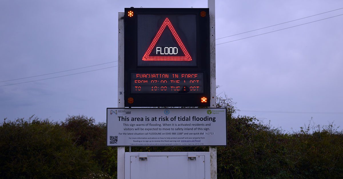 Red alert flood warning declared in Snettisham