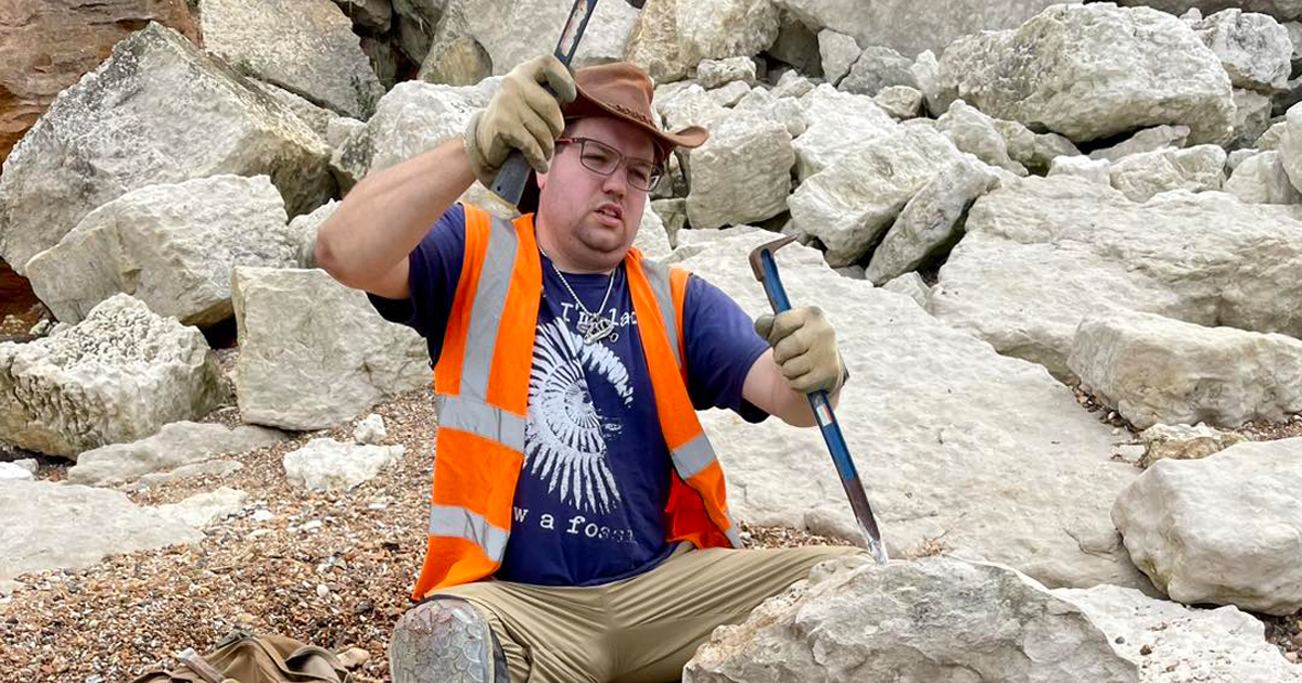 'Roarsome' discoveries on recent fossil hunt
