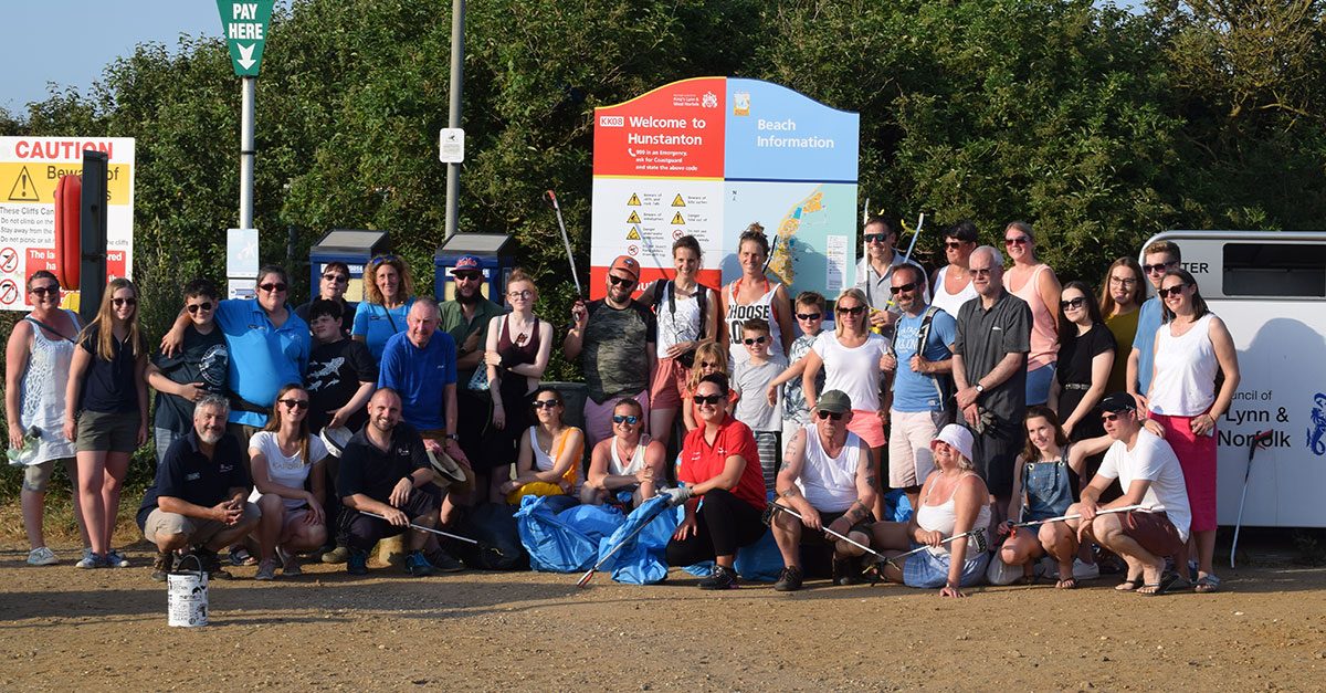 Fighting against beach waste in Old Hunstanton