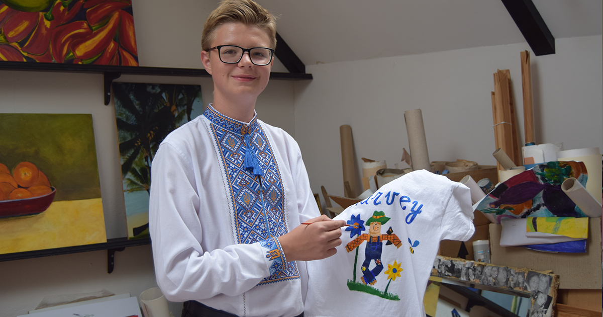 Ukrainian teenager’s talent turns into fundraiser