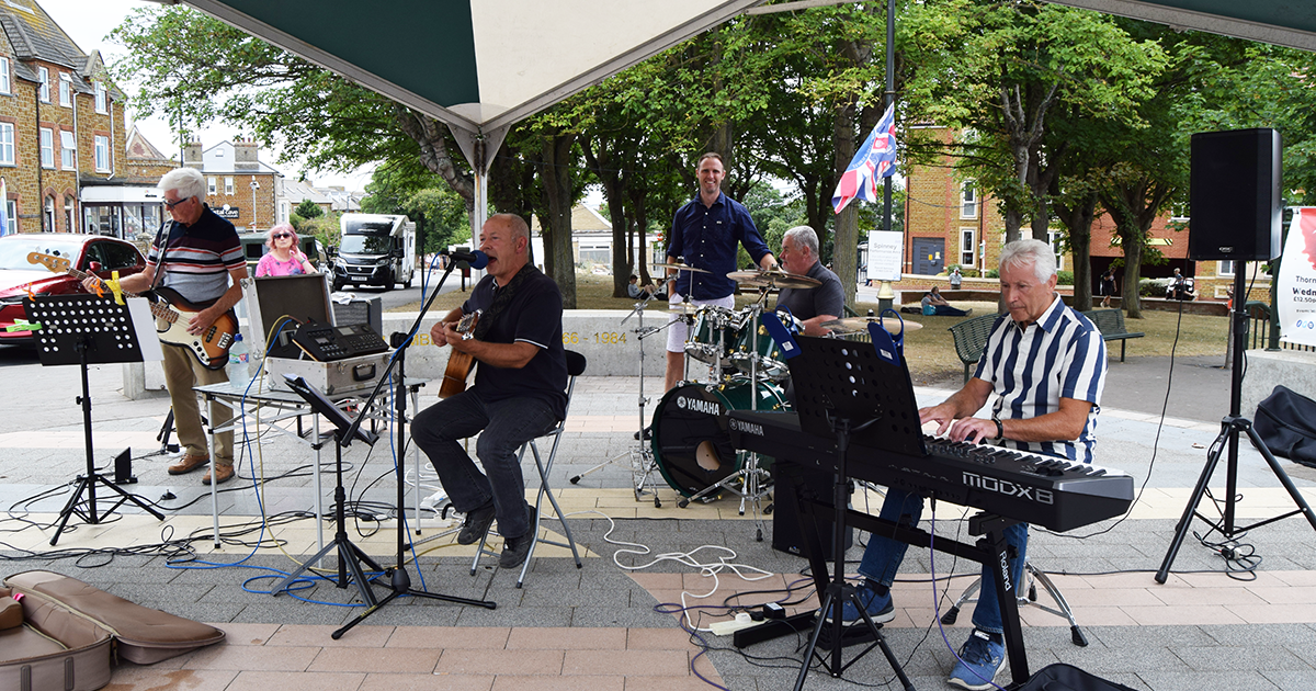 'Winging it' at the Spinney