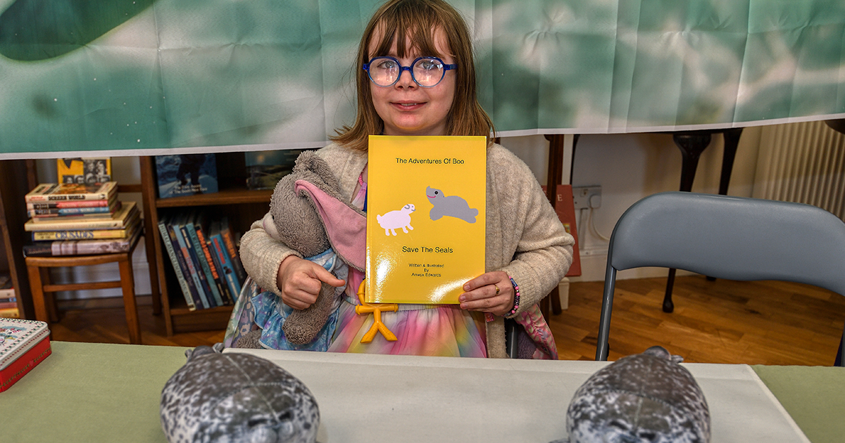 Amaya's book will help Hunstanton RNLI save lives