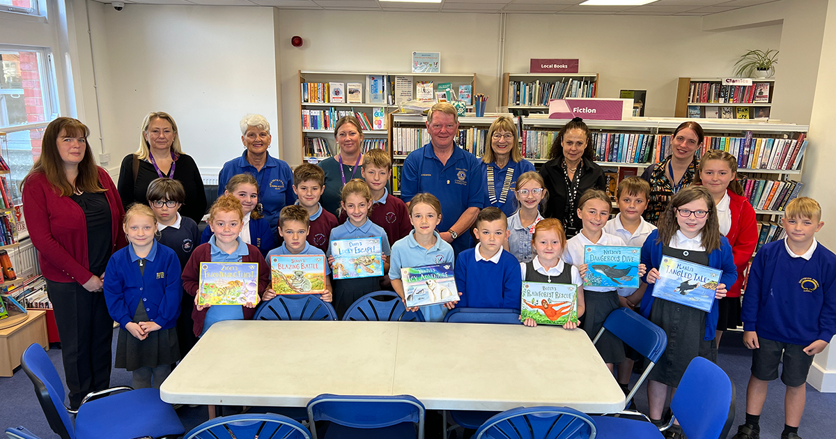 Lions donate books and bird boxes to nine West-Norfolk schools