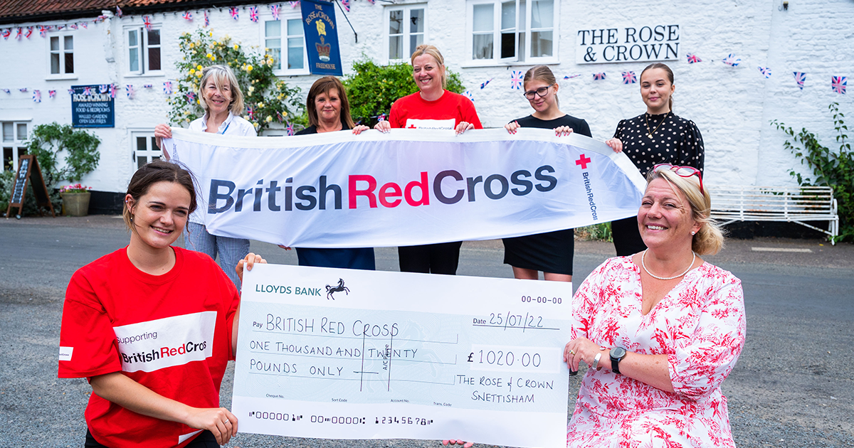 Snettisham pub's special dish raises £1020 for the Red Cross Ukrainian Appeal