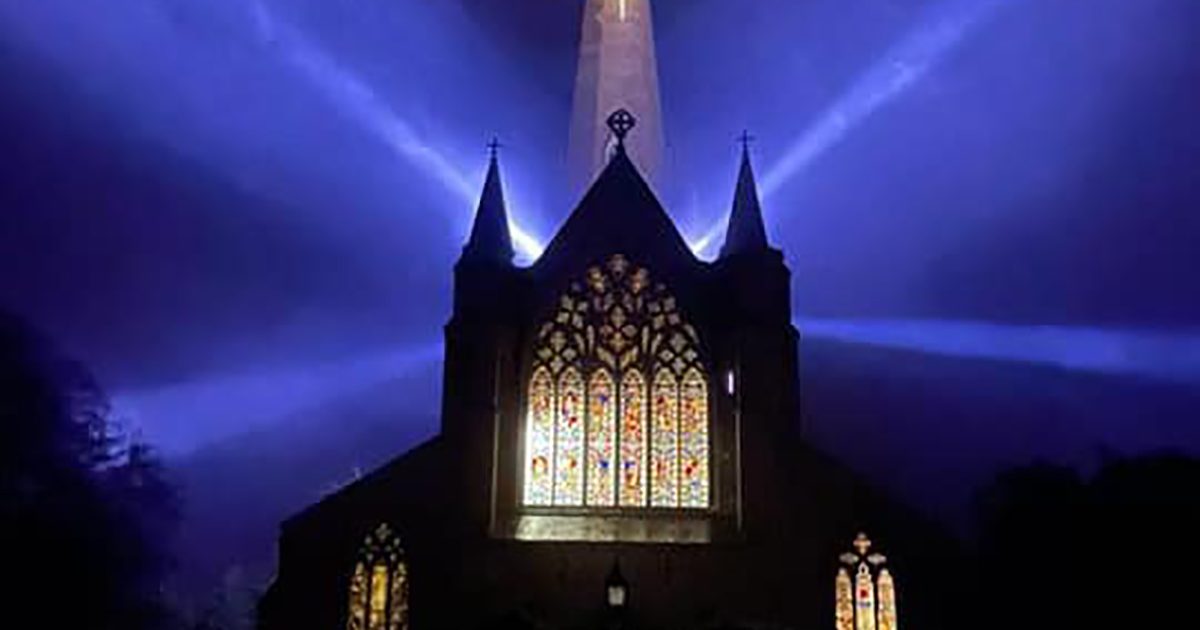Spreading a ray of light
