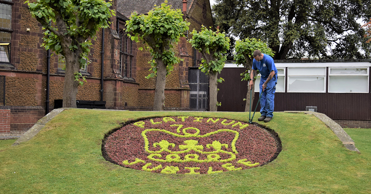 Platinum Jubilee celebrated with flowers in King’s Lynn