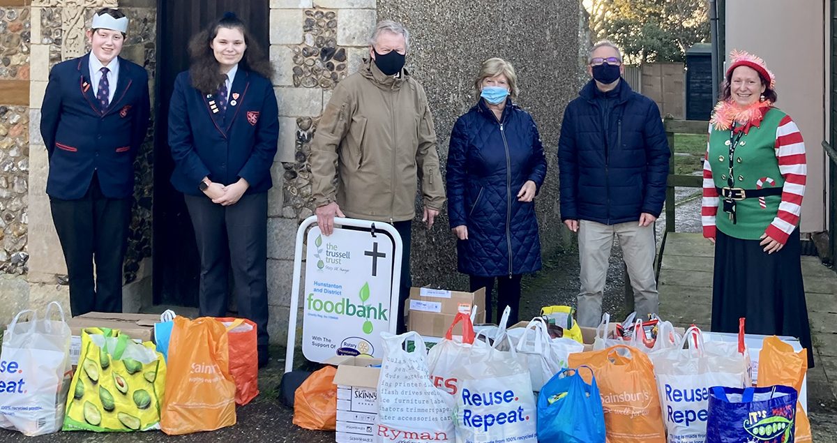 Smithdon’s Christmas appeal delivers mountain of donations for food bank