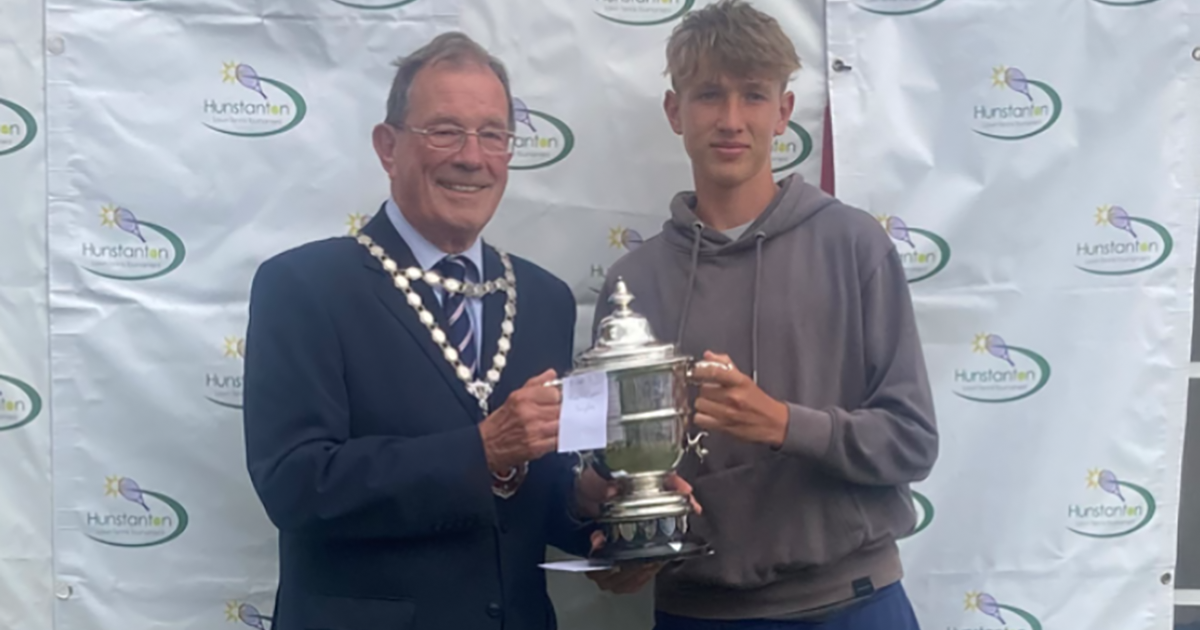 16 year old tears up the record books to win the Hunstanton Tennis Tournament