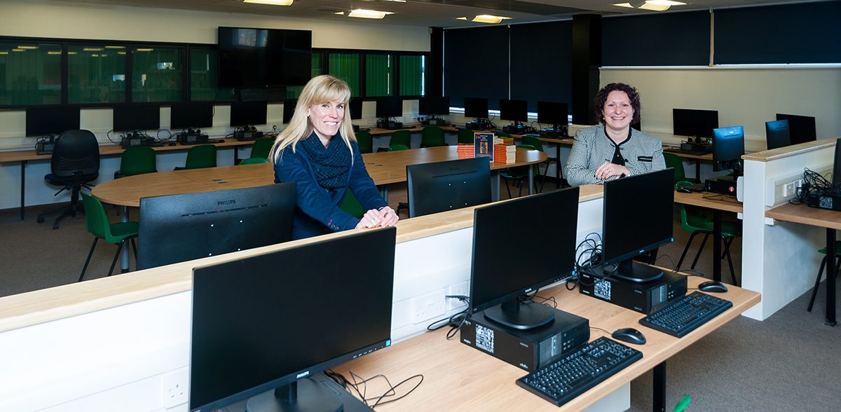 Top award for Smithdon High School