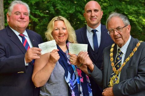 Tapping House receives donation from Mintlyn Crematorium