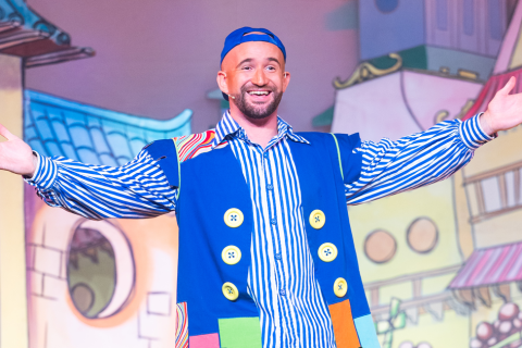 It's the season for panto-h yes it is!!!