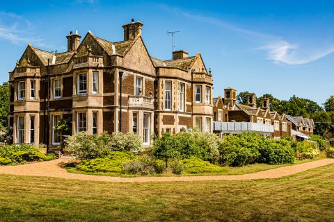 Plan for £2.3m refurbishment for Sandringham hotel revealed
