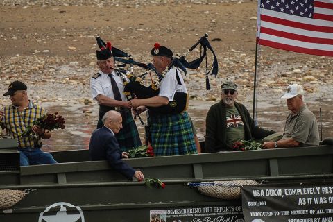 D-Day veteran takes to the sea for moving tribute