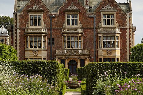 Sandringham postpones reopening due to coronavirus concerns