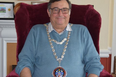 £1000 donated to local Foodbank by Hunstanton Town Council