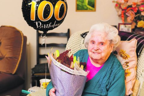 Minnie marks a century
