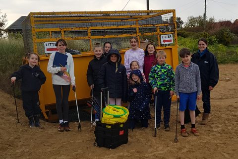 SEA LIFE Conservation Champion and Glebe House School Eco Council join forces to tackle plastic pollution