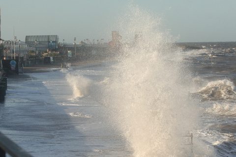 Flood gates in Hunstanton to be shut at all high tides over weekend