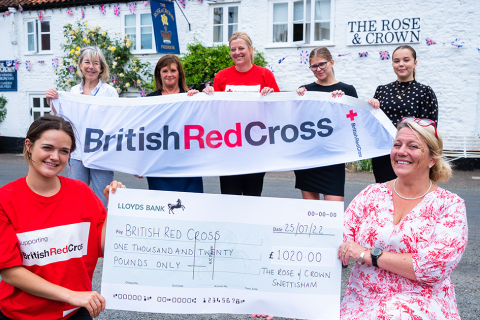 Snettisham pub's special dish raises £1020 for the Red Cross Ukrainian Appeal