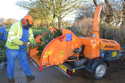 Christmas tree shredding event 2025