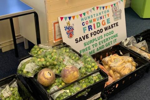 Mayor praises Community Fridge volunteers