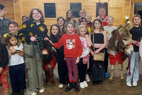Special Guests drop in for a Girlguiding Christmas Party!
