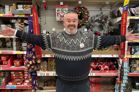 Win a a £50 Tesco Christmas Hamper