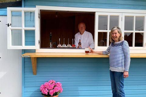 Rose & Crown to reopen with brand new alfresco Beach Hut Bar built by local company Anglia Log Cabins