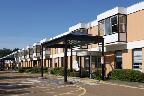 Red carpet offer for Lord Markham