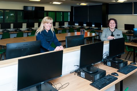 Top award for Smithdon High School