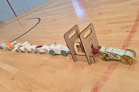 Smithdon Students Design and Race Cars in High-Speed STEM Day